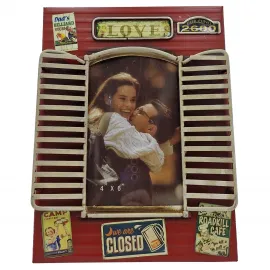 Retro Pencere Panjur Tasarımlı Metal Fotoğraf Çerçevesi - "Nostalji Durağı"