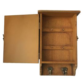 Camera Retro Askılıklı Ahşap Anahtar Dolabı