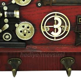 Sinema Metal Tasarımlı Ahşap Anahtar Dolabı