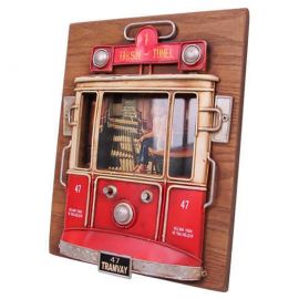 Taksim Tramway Tasarımlı Ahşap Çerçeve