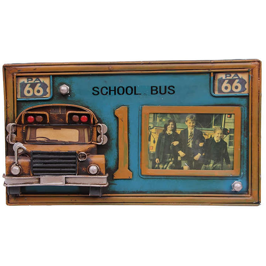 School Bus Metal Fotoğraf Çerçevesi