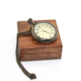 Vintage Pirinç Köstekli Saat ve El Yapımı Ahşap Kutusu - Nostaljik Hediye Seçeneği