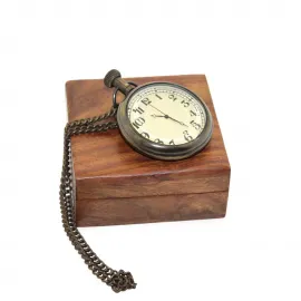 Vintage Pirinç Köstekli Saat ve El Yapımı Ahşap Kutusu - Nostaljik Hediye Seçeneği