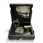 El Yapımı Ahşap Kutulu Pirinç İşlemeli Antik Stil Navigasyon Pusulası