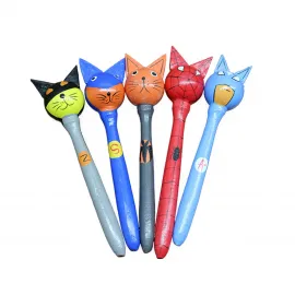 El Yapımı Ahşap Kedi Tasarımlı Dekoratif Marakas | Canlı Renk Seçenekleriyle Eşsiz Ev Aksesuarı