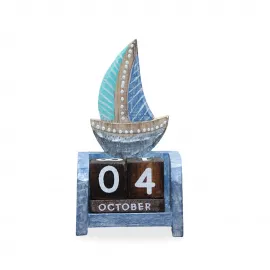 El Yapımı Ahşap Yelkenli Masa Takvimi: Deniz Temalı Dekoratif Ev ve Ofis Objesi