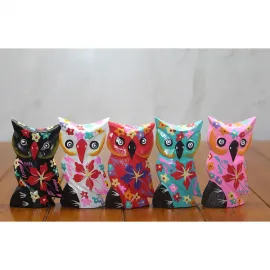 El Yapımı Ahşap Dekoratif Baykuş Biblo - Canlı Renkler ve Çiçek Desenleri