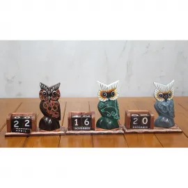 El Yapımı Ahşap Baykuş Tasarımlı Sürekli Masaüstü Dekoratif Takvim Biblosu - Ev ve Ofis Dekorasyonu