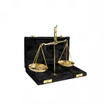 Pirinç Hassas Terazi 40 Gram – Dekoratif Adalet Sembolü & Koleksiyonluk Masa Üstü Terazi 21x13 Cm