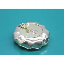 Şık Pirinç Denizci Temalı Kapaklı Küllük: Ev ve Ofis için Dekoratif Çapa Detaylı Metal Küllük