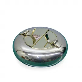 Şık ve Modern Pirinç Kapaklı Küllük: Masaüstü İçin Metal Estetik ve Fonksiyonellik