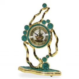 Lüks Özel Tasarım Altın Vurgulu Teal Dekoratif Masa Saati – İskelet Kadranlı Şık Ev Aksesuarı