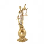 Adalet Tanrıçası Temalı Gold Polyester Biblo: Hukukun Sembolü ve Dekoratif Figür