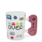 Retro Oyuncu Temalı Game Over Pixel Art Porselen Kupa Bardak | Orijinal Kontrolör Saplı Tasarım