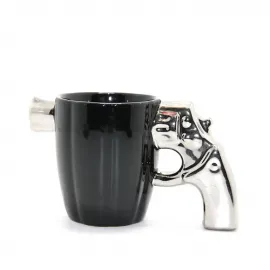 Şık Siyah Porselen Silah Şeklinde Tutacaklı Kupa Bardak – Benzersiz Hediye Fikri