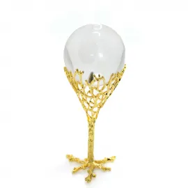 El İşi Altın Metal Ayaklı Şık Kristal Dekoratif Küre: Modern Ev Ofis Aksesuarı