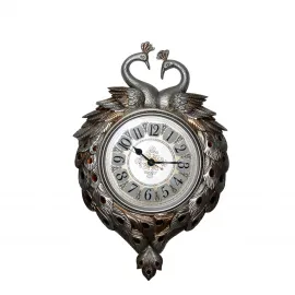 Lüks Dekoratif Tavuskuşu Desenli Duvar Saati – Ev ve Ofis için Estetik Sanatsal Saat Objesi