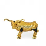 Swarovski Taşlı Altın Rengi Boğa Biblo: Lüks Dekorasyon ve Şık Hediyelik Figür