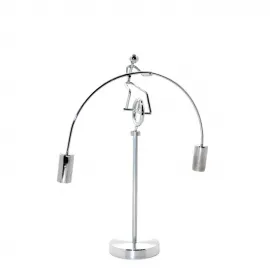 Modern Tasarım Metal Newton Denge Adam Dekoratif Obje – Ev ve Ofis İçin Sonsuz Denge Figürü