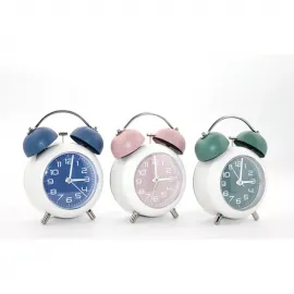 Retro Metal Çalar Saat - Şık Tasarımlı, Kaliteli Malzemeli Dekoratif Masa Saati