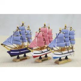 El Yapımı 3'lü Dekoratif Ahşap Gemi Biblo Beyaz Yelkenliler