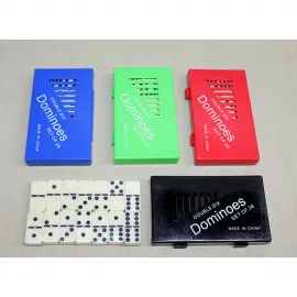 Canlı Renkli Plastik Kutulu Çift Altılı Domino Seti – 28 Parça Aile ve Seyahat Oyunu