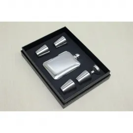 Premium Paslanmaz Çelik Matara Seti | 4 Adet Shot Bardağı ve Dolum Hunisi Dahil Özel Kutu