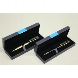 Zarif Kutu İçinde Altın Detaylı Lüks Tükenmez Kalem | Kurumsal Hediye Seçeneği