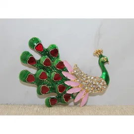 Pırıltılı Swaroski Taşlı Tavus Kuşu Figür Magnet | Zarif ve Şık Yeşil-Pembe Dekoratif Aksesuar