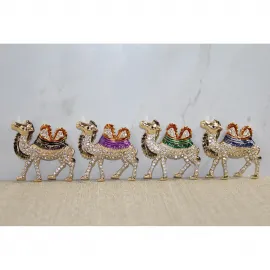 Göz Kamaştıran Swaroski Taşlı Altın Kaplama Deve Biblo Lüks Dekoratif Magnet