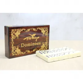 Ahşap Kutulu Klasik Domino Oyun Seti - Türkiye Temalı, Şık ve Kaliteli Hediye Seçeneği