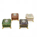 Göz Alıcı Swaroski Taşlı Dekoratif Kare Mücevher ve Biblo Kutusu