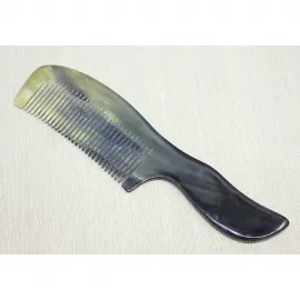 Gerçek Doğal Boynuz Tutmalı Ergonomik Saç Tarağı | Sağlıklı Saç Bakımı İçin 22 Cm