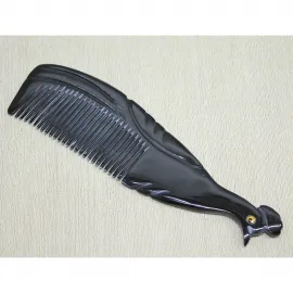 Zarif El Yapımı Tavuskuşu Desenli Doğal Kemik Saç Tarağı – 18 Cm Bakım ve Şıklık