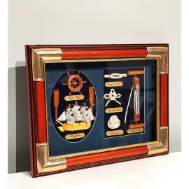 El Yapımı Ahşap Deniz Temalı Dekoratif Pano: Mayflower Gemisi ve Otantik Denizci Bağları