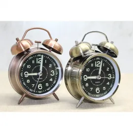 Vintage Retro Metal Çalar Saat - Sessiz Mekanizma, Fosforlu Kadran, Dekoratif Komodin Saati