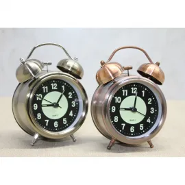 Retro Vintage Metal Çalar Saat – Sessiz Mekanizma, Aydınlatmalı Kadran, Dekoratif Masa Saati