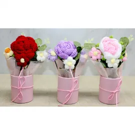 El Yapımı Amigurumi Örgü Çiçek Buketi Dekoratif Saksıda Kalıcı Ev Hediyesi