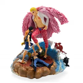 One Piece Luffy vs Doflamingo & Law Figürü: Epik Dressrosa Savaşı Koleksiyon Objesi