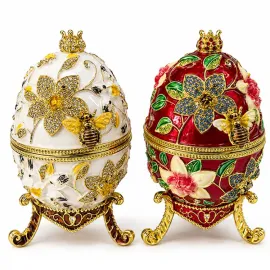 Swarovski Taşlı Lüks Dekoratif Yumurta Biblo: El İşçiliği ve Zarif Saklama Kutusu