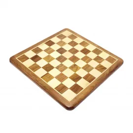 Doğal Ahşap Lüks Satranç Tahtası 43 cm – El Yapımı Ceviz ve Akçaağaç Kareler