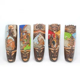 El Yapımı Ahşap Duvar Maskesi | Kum ve Hayvan Figürlü Dekoratif Obje | Etnik Duvar Dekoru