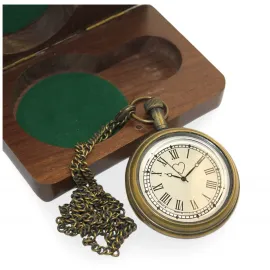 El Yapımı Ahşap Kutulu Antik Pirinç Köstekli Cep Saati - Nostaljik Hediye Seti