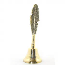 El Yapımı Pirinç Tüy Saplı Dekoratif Masa El Çanı – Klasik Zarafetle Ev ve Ofisinize Işıltı Katın