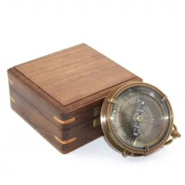 Antik Pirinç Denizci Pusulası Ahşap Hediye Kutusunda | Dekoratif Masaüstü Yön Bulucu
