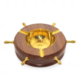 Pirinç Dümen Tasarımlı Dekoratif Küllük | Marin Temalı Şık Ev ve Ofis Aksesuarı