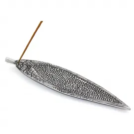 Dekoratif Metal Kayık Yaprak Tütsülük: El İşçiliği Desenli Özel Tasarım