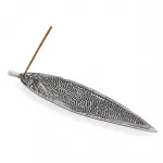 Dekoratif Metal Kayık Yaprak Tütsülük: El İşçiliği Desenli Özel Tasarım