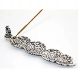 El Yapımı Metal Ganesha Figürlü Dekoratif Kayık Tütsülük – Otantik Gümüş Renk