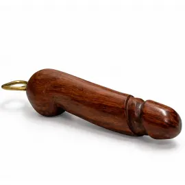 Masif Ahşap Penis Tasarımlı Şişe Açacağı 21 cm – Dekoratif ve Fonksiyonel Bira Kapağı Açıcı